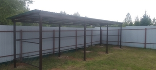 Односкатный навес с крышей из профлиста для дачи Односкатный навес с крышей из профлиста для дачи